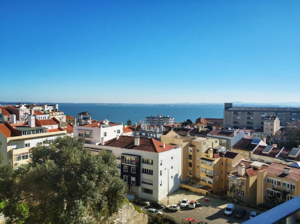 Lisbon Balcony Penthouse 15th Floor room 2
